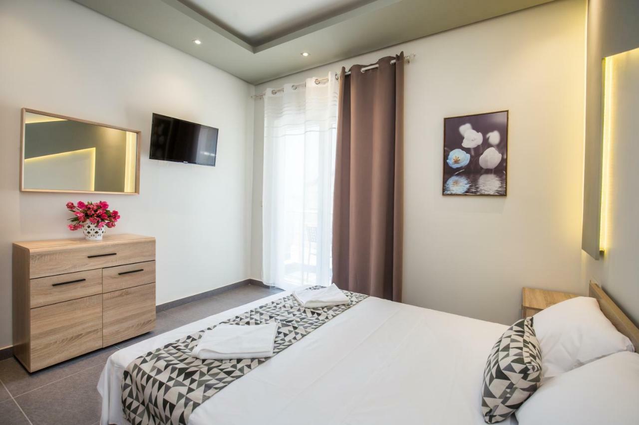 לימנריה Studios & Apartments Elisabeta מראה חיצוני תמונה