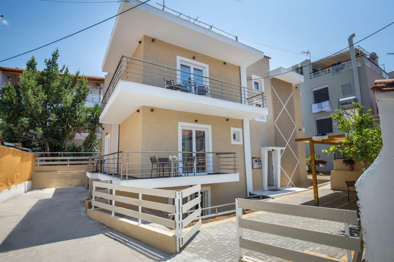 לימנריה Studios & Apartments Elisabeta מראה חיצוני תמונה